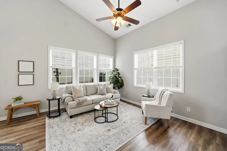 615 Bedford Court, Woodstock, GA 30188 - Image #3