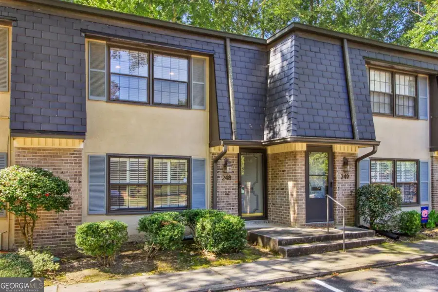 248 Triumph Drive Nw, Atlanta, GA 30327 - Image #2