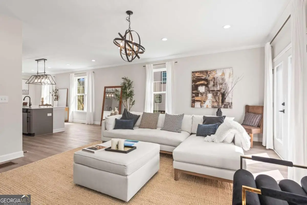 1973 Hollywood Road Nw #15, Atlanta, GA 30318 - Image #1