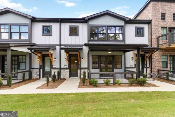 937 Willingham Drive #7, Hapeville, GA 30354