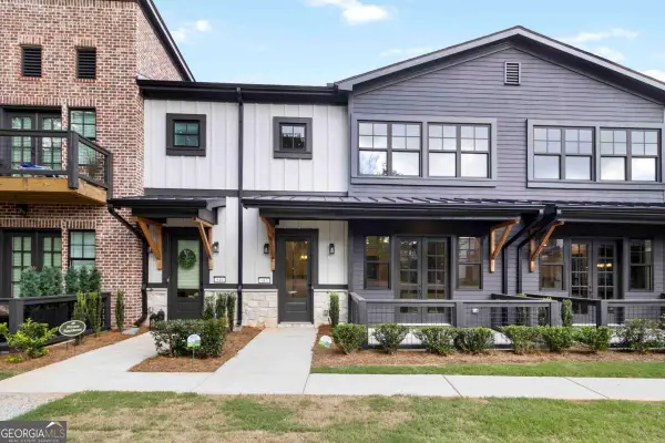 947 Willingham Drive #2, Hapeville, GA 30354