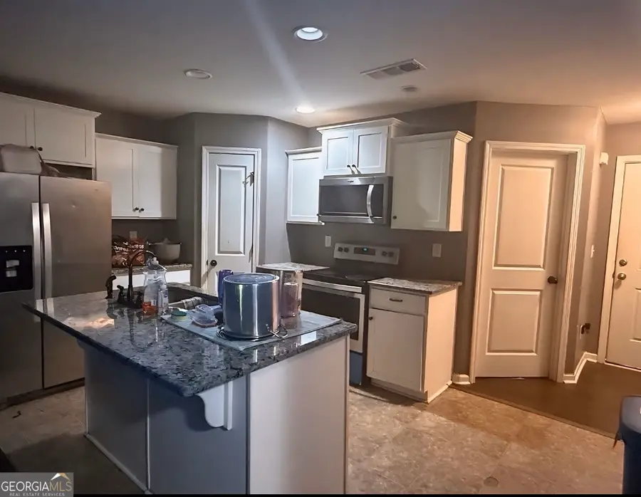 335 Stanebrook Court, Jackson, GA 30233 - Image #3