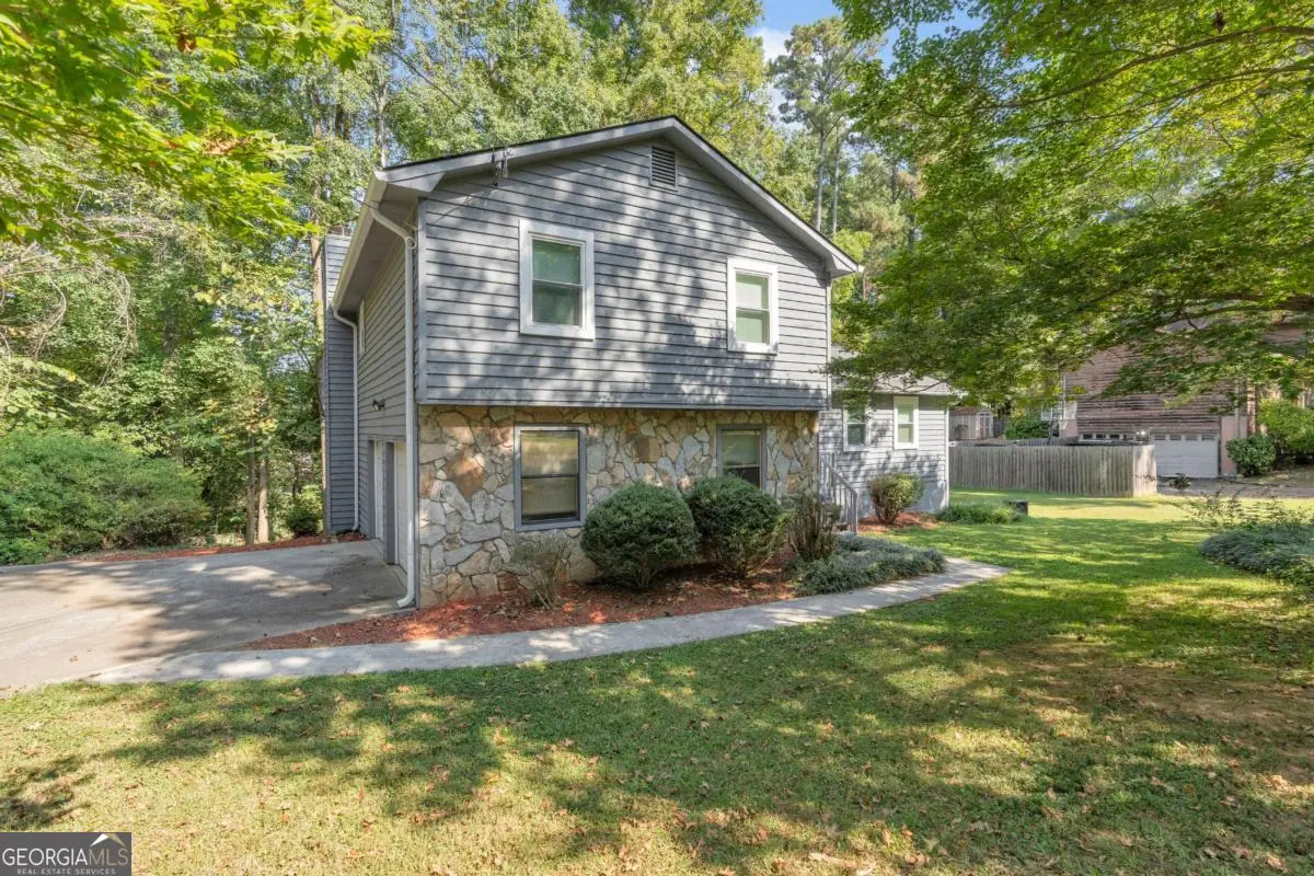 4907 Habersham Ridge Sw, Lilburn, GA 30047 - Image #1