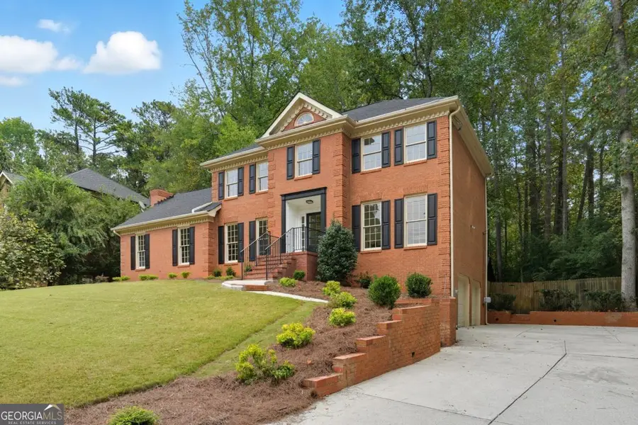 5786 Broxton Circle, Peachtree Corners, GA 30092 - Image #2