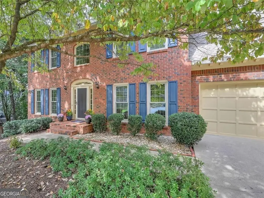 1020 Summer Oaks Close, Roswell, GA 30076 - Image #2
