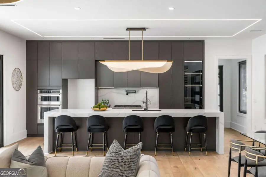 605 Hunnicutt Road Se, Mableton, GA 30126 - Image #3