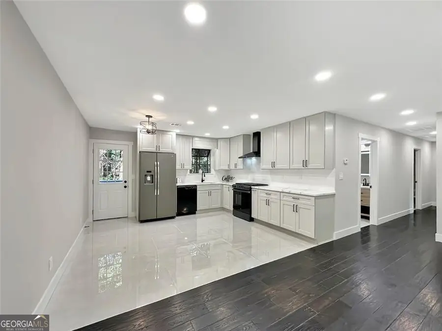 2555 Rexs Place, Buford, GA 30519 - Image #3