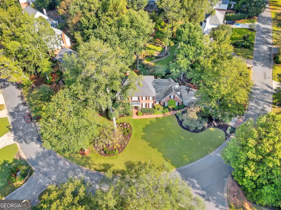 575 Fourth Fairway Drive, Roswell, GA 30076 - Image #2