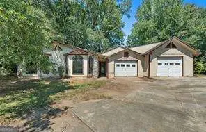 64 Ruby Drive, Woodbury, GA 30293