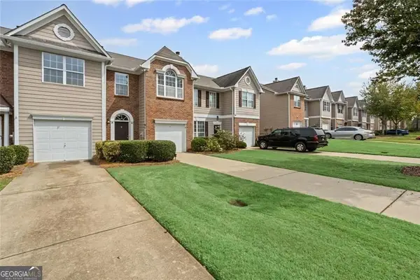 172 Oak Green Drive, Lawrenceville, GA 30044