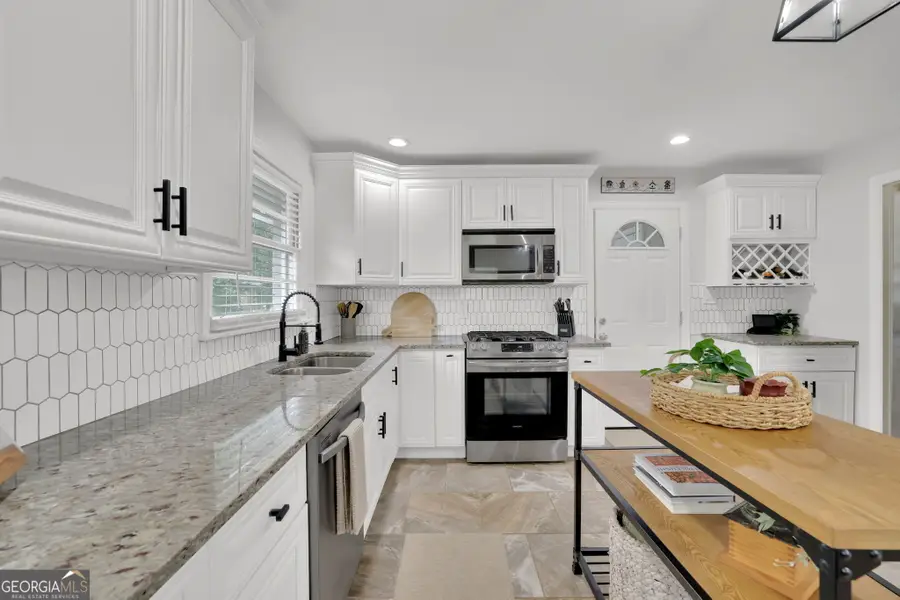 740 Powder Springs Street Se, Smyrna, GA 30080 - Image #3