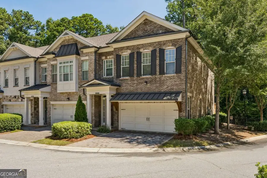 850 Canterbury Overlook, Atlanta, GA 30324 - Image #2