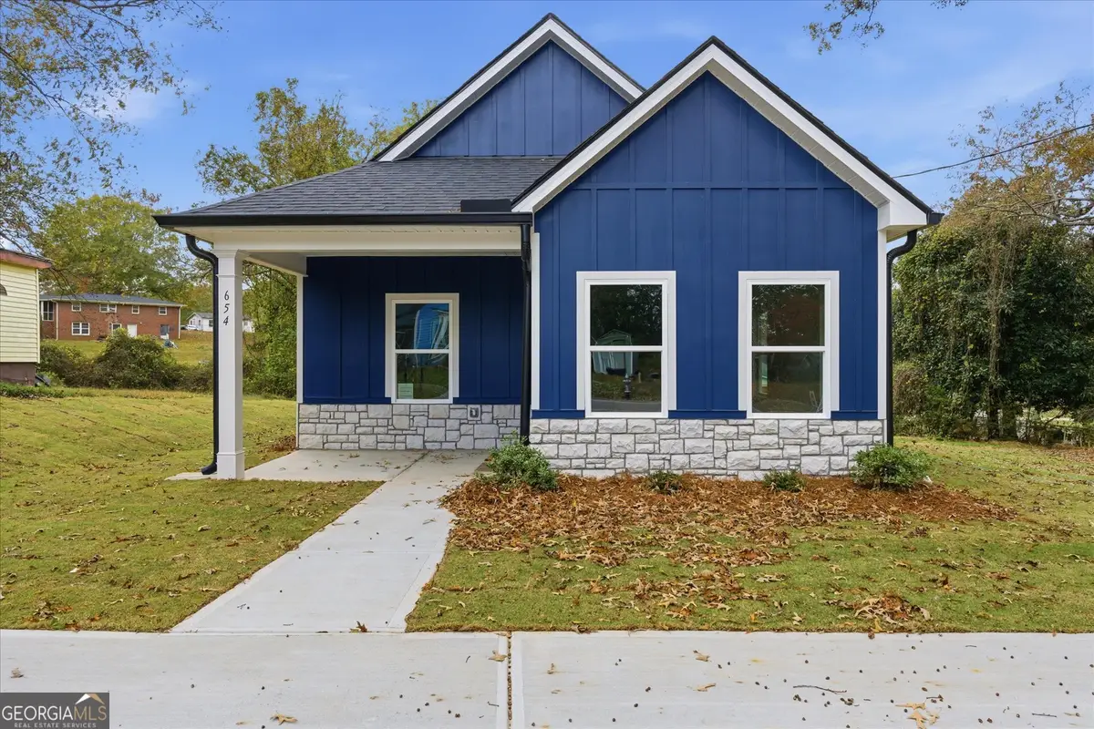 654 King Street, Carrollton, GA 30117 - Image #1