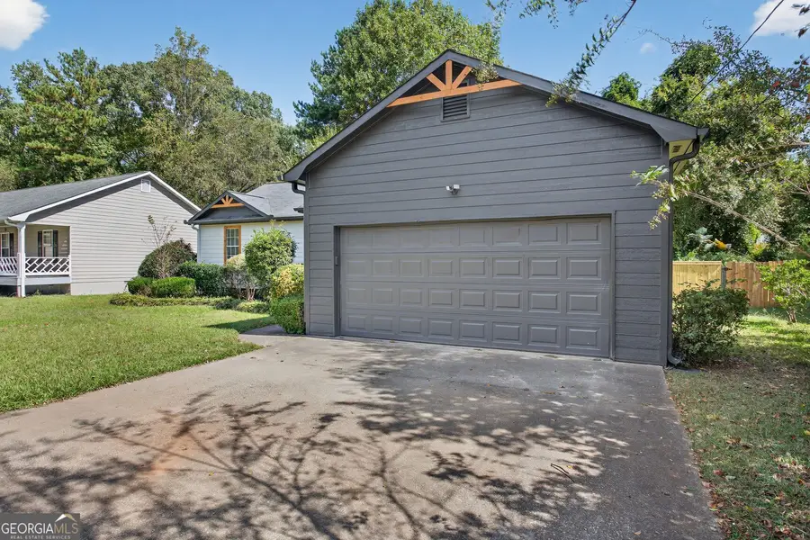 5810 Mistyview Drive, Rex, GA 30273 - Image #3