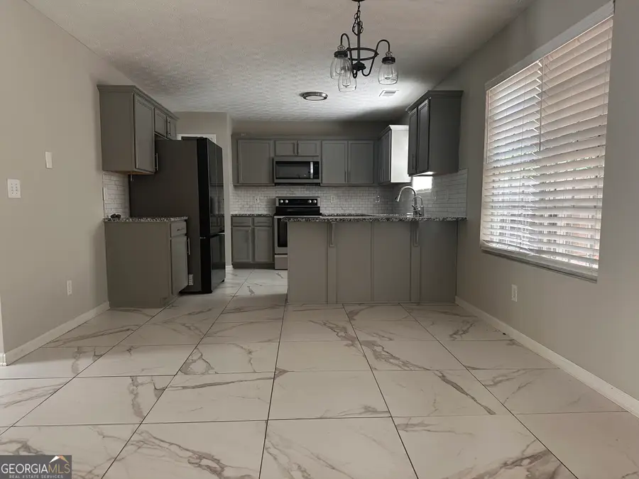 3886 Cedar Trace Lane, Ellenwood, GA 30294 - Image #3