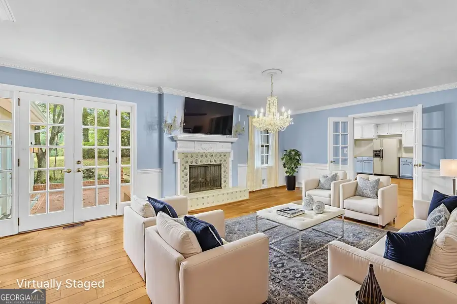 192 Maple Wood Drive, Lawrenceville, GA 30046 - Image #3