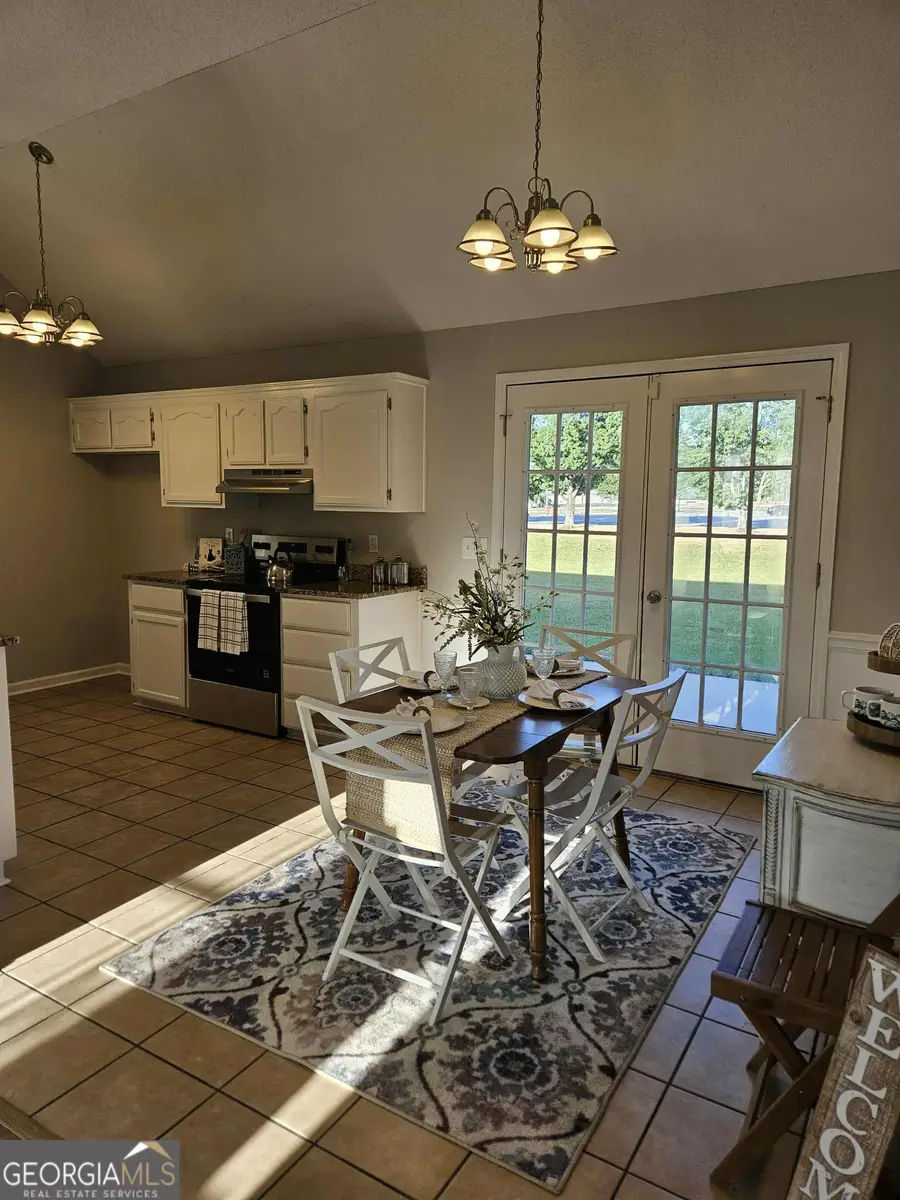 1613 Sweetwater Drive, Warner Robins, GA 31088 - Image #3