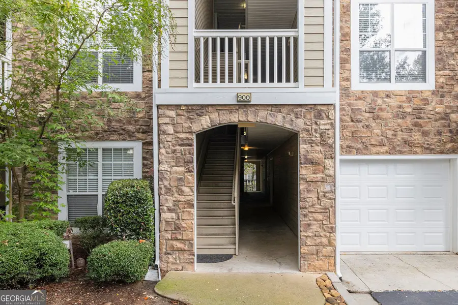 925 Sandringham Drive, Alpharetta, GA 30004 - Image #3