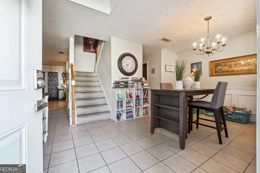 370 Shadowbrooke Drive, Loganville, GA 30052 - Image #2