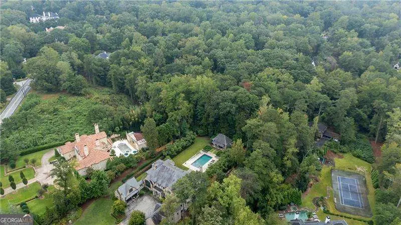 4684 Northside Drive, Atlanta, GA 30327 - Image #2