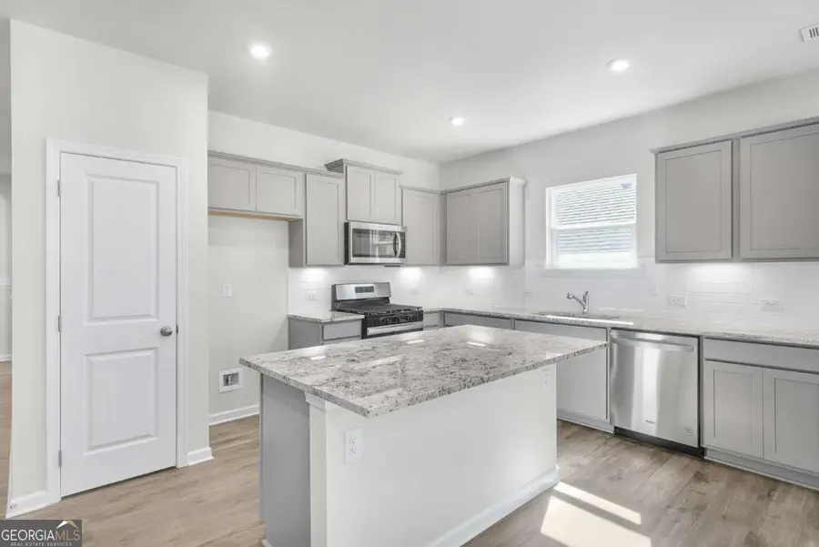 225 Park Lane, Fairburn, GA 30213 - Image #3