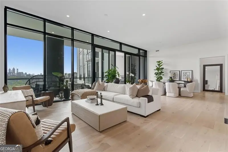 2425 Peachtree Road #1504, Atlanta, GA 30305 - Image #3