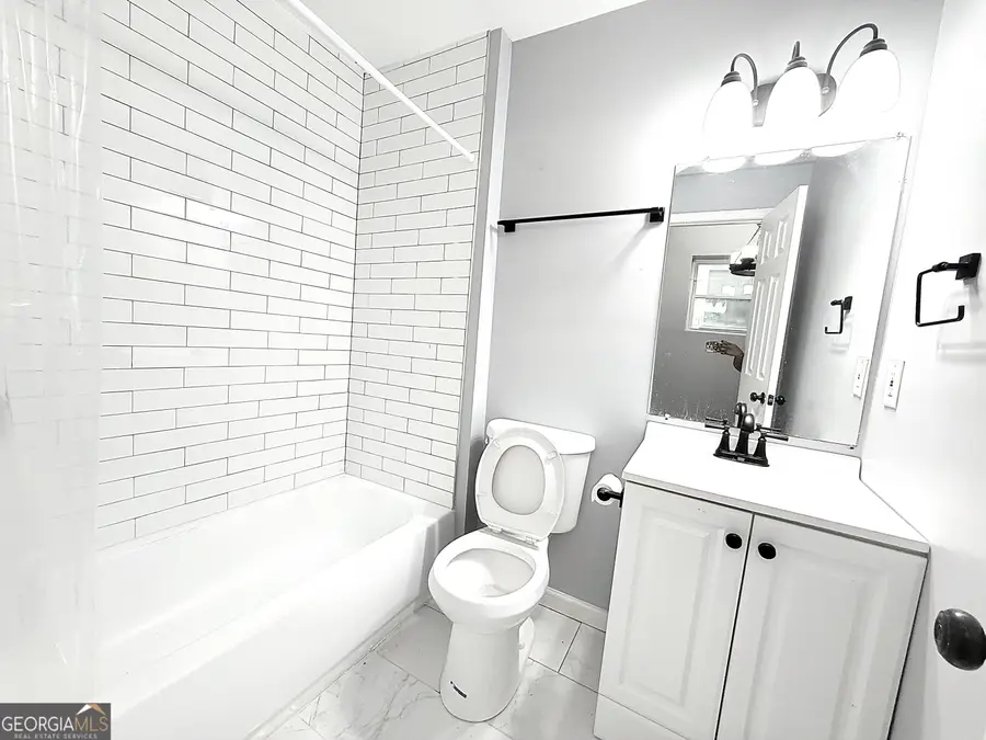 917 Garibaldi Street Sw, Atlanta, GA 30310 - Image #3