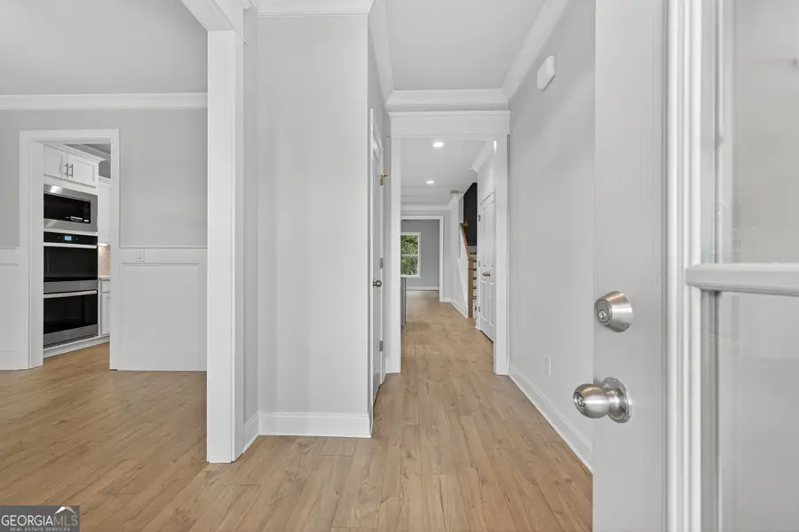 5566 Spring Street, Flowery Branch, GA 30542 - Image #3