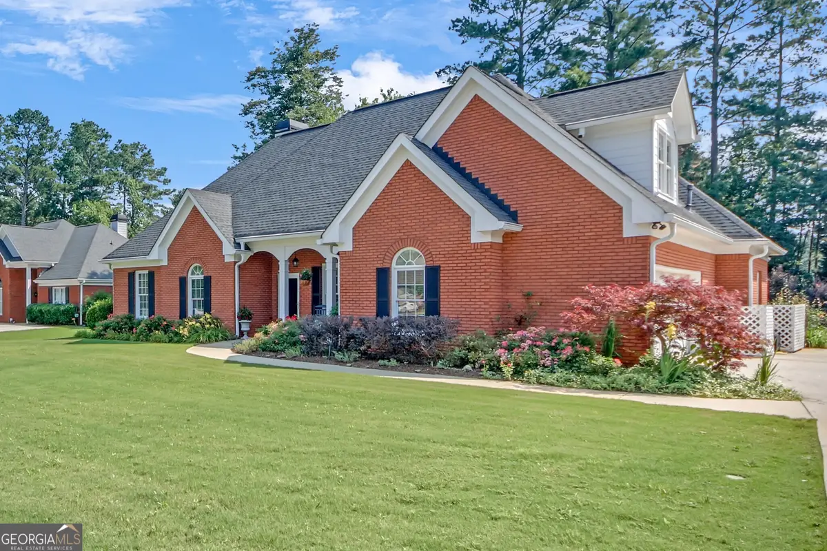 405 Mallory Circle, Loganville, GA 30052 - Image #1