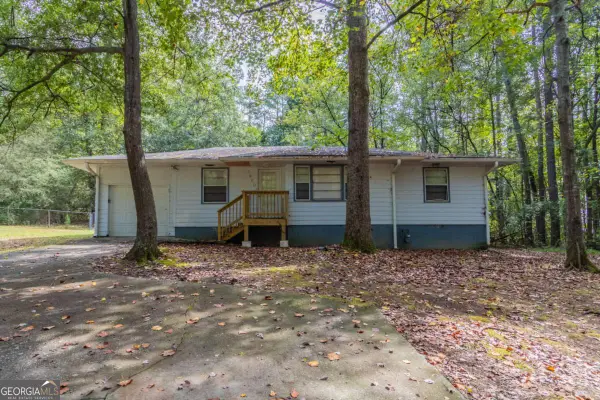 3960 Hillside Lane, Douglasville, GA 30135