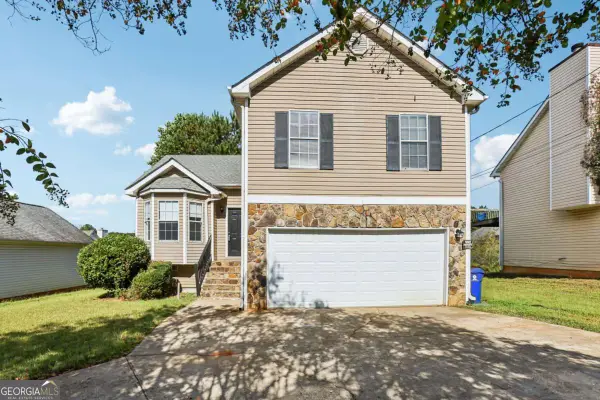 4031 Robin Circle, Atlanta, GA 30349