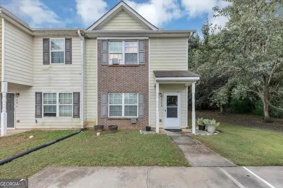 6888 Mountain Circle, Riverdale, GA 30274 - Image #3