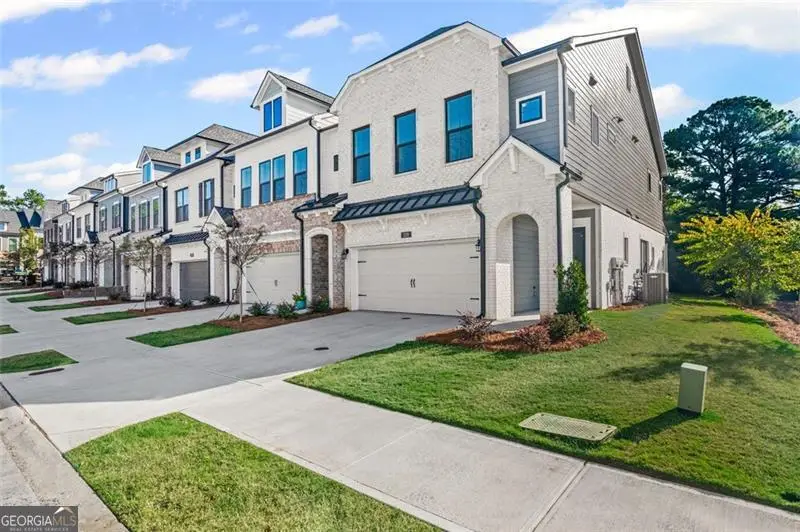 320 Walker Avenue, Roswell Alpharetta, GA 30076 - #3