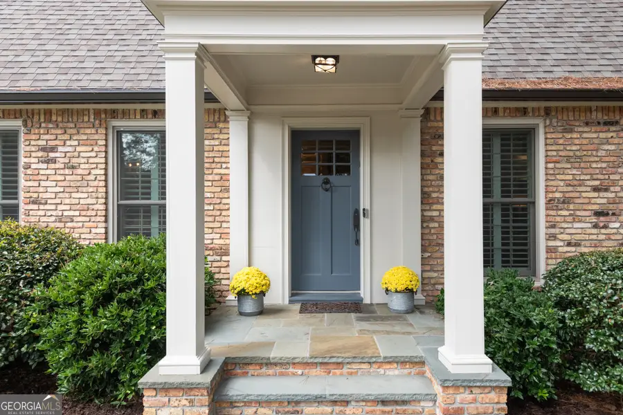 4220 Exeter Close Nw, Atlanta, GA 30327 - Image #2