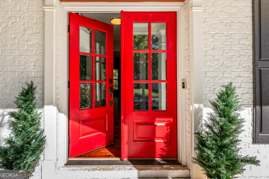 146 Edgewater Trail, Canton, GA 30115 - Image #3