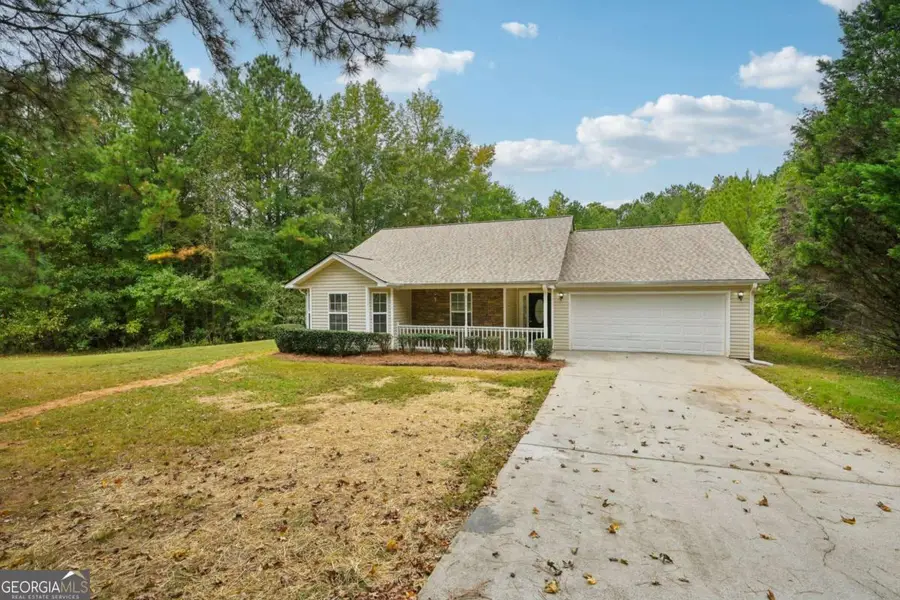 105 Highgrove Drive, Covington, GA 30016 - Image #2