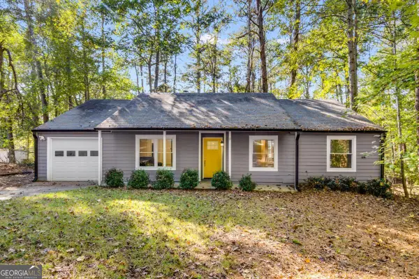 230 Apple Branch Drive, Woodstock, GA 30188