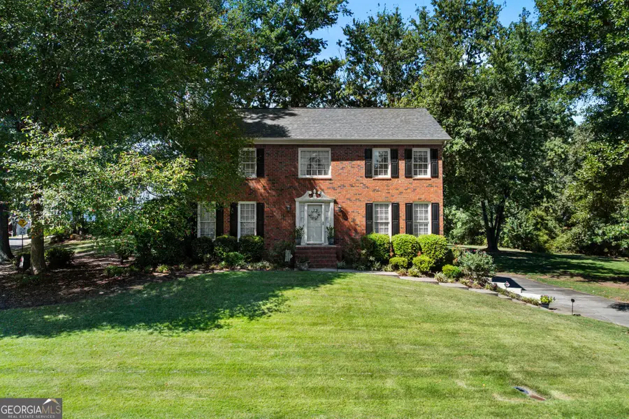 2451 Meadowglen Trail, Snellville, GA 30078 - Image #3