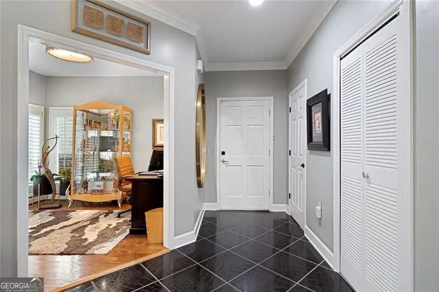 5264 Brooke Ridge Drive, Dunwoody, GA 30338 - Image #2