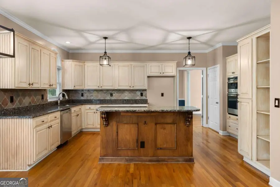 105 Kensington Pond Court, Roswell, GA 30075 - Image #2