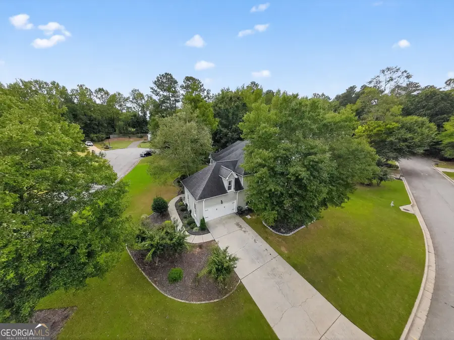 5720 Emerald Falls Way, Sugar Hill, GA 30518 - Image #2