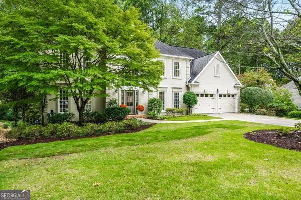 861 Chestnut Lake Drive Ne, Marietta, GA 30068