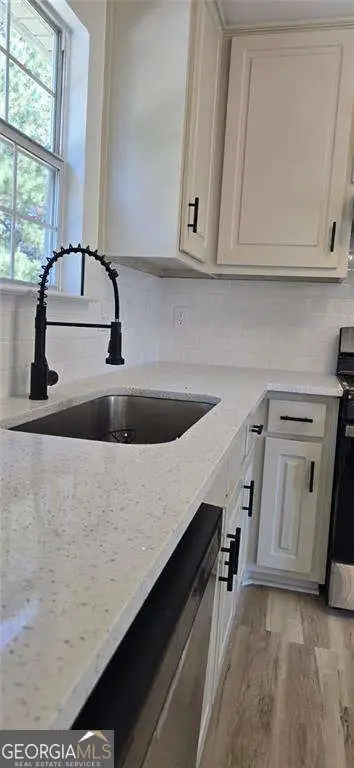 7027 Biscayne Boulevard, Rex, GA 30273 - Image #2