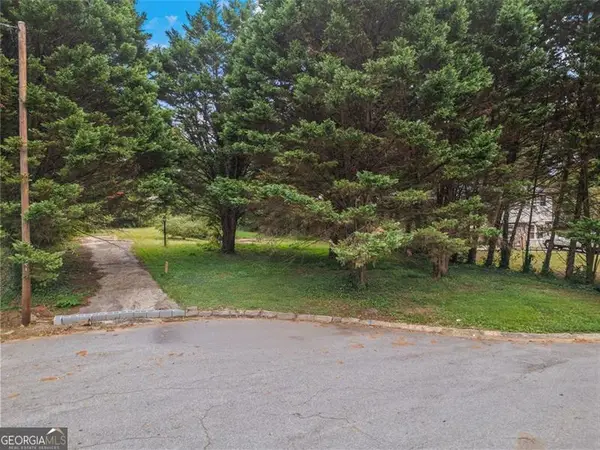 6082 Kathie Court, Ellenwood, GA 30294