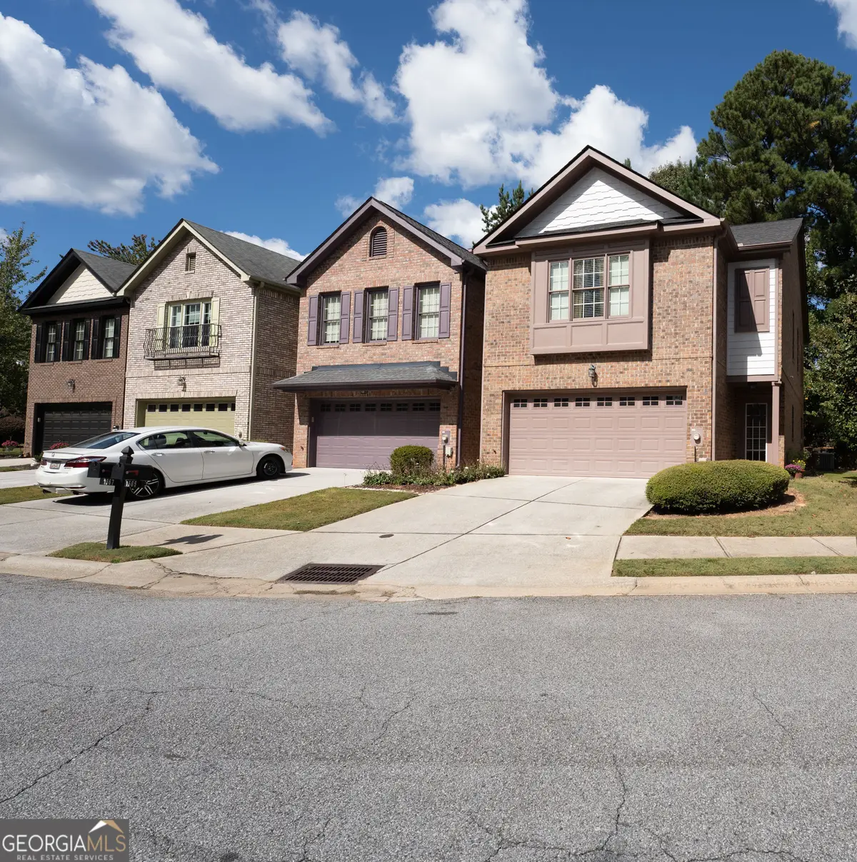 1665 Oakbrook Lake Drive, Norcross, GA 30093 - Image #1