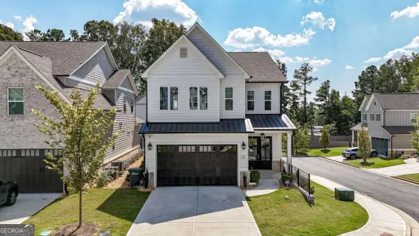 233 Scottsdale Drive, Marietta, GA 30064