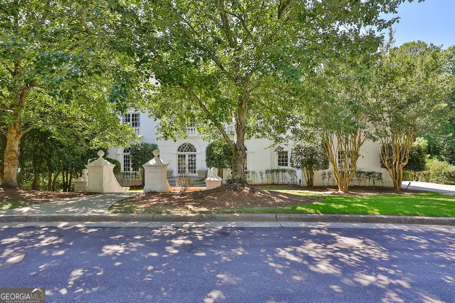 110 Larne Court, Roswell, GA 30076 - Image #2