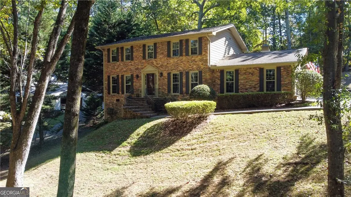 835 Lakeshore Drive Nw, Berkeley Lake, GA 30096 - Image #1