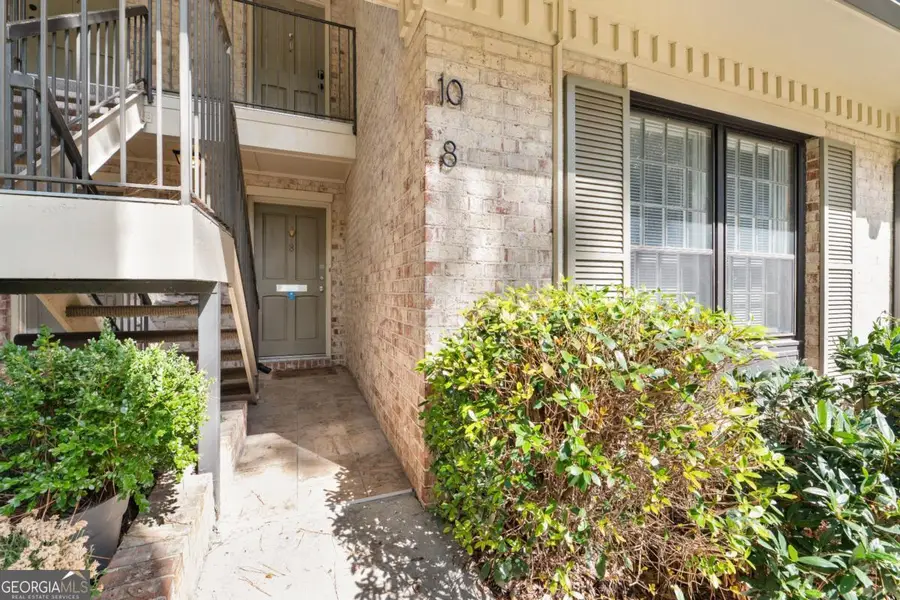 8 Cantey Place Nw, Atlanta, GA 30327 - Image #2