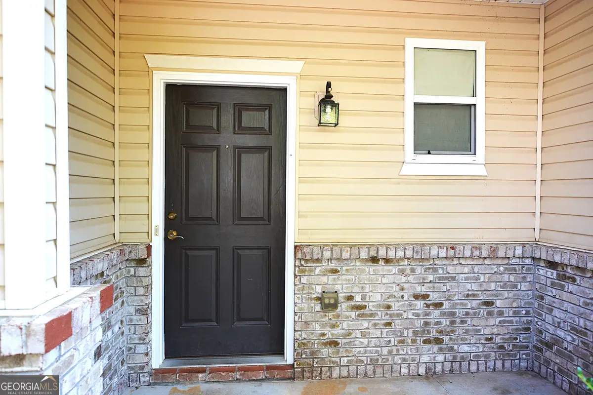 320 Oak Leaf Place, Acworth, GA 30102 - Image #1